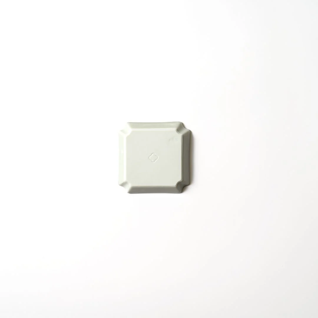 Small Blue Sea Wave Patterned Square Plate - Image 3