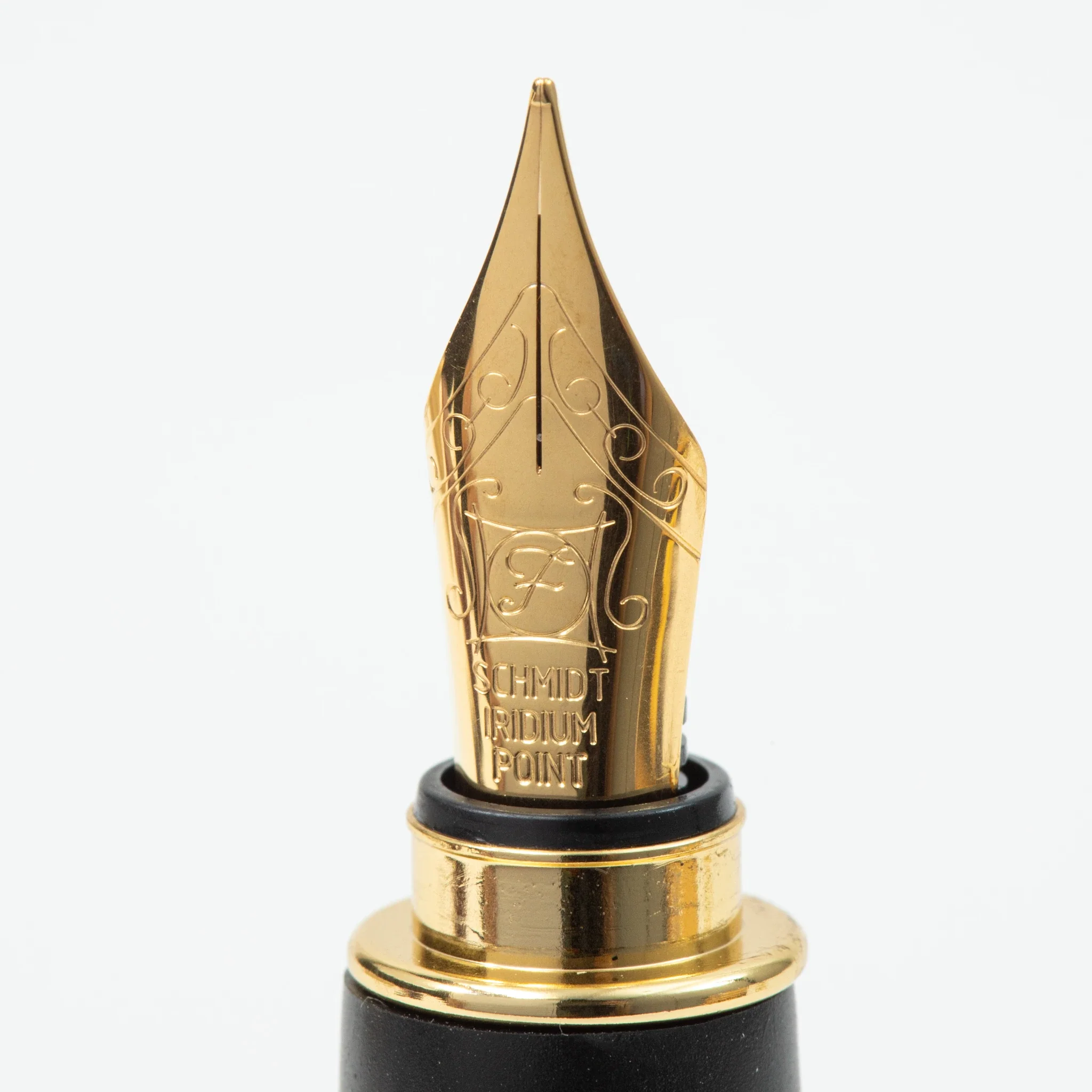 Crack Gold Fountain Pen Black – Personalized - Image 5