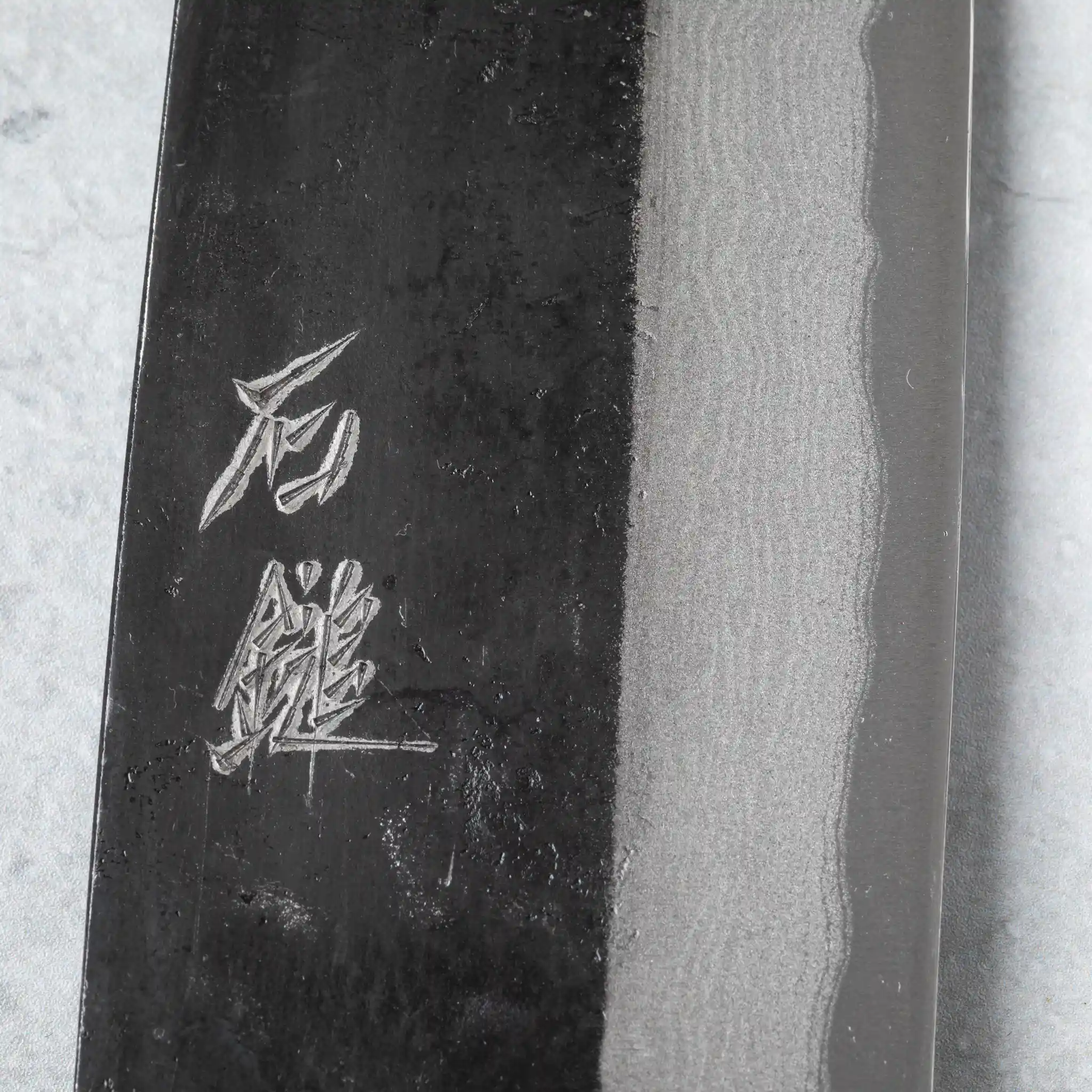 Ishizuchi Blue Steel No.2 Santoku Damascus Knife Magnolia Handle - Image 5