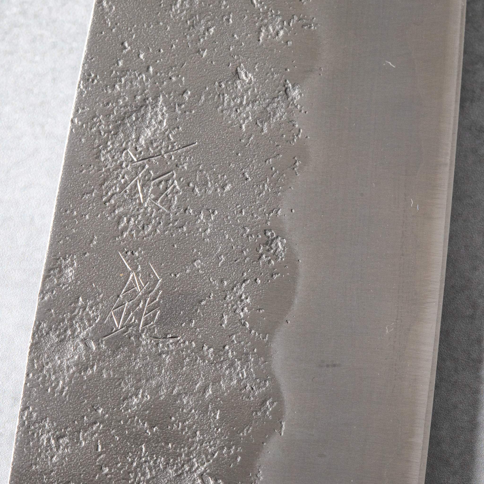 Ishizuchi Silver #3 Nashiji Santoku Knife - Image 4