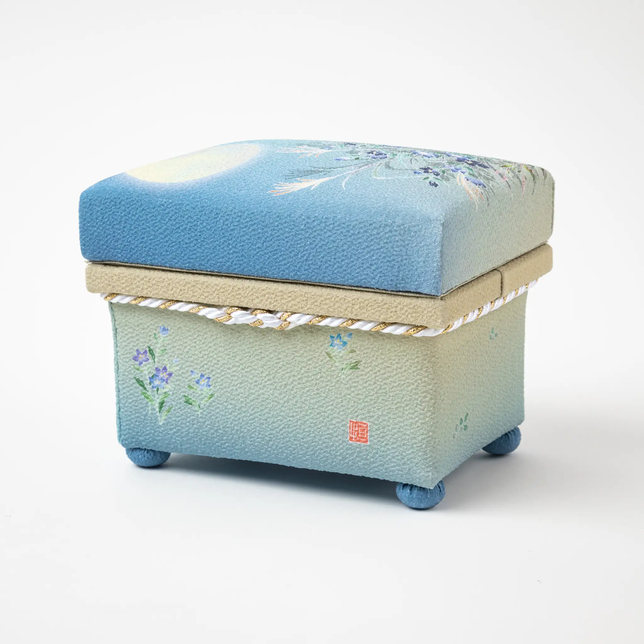 Kaga Yuzen Autumn Night Accessory Box - Image 6