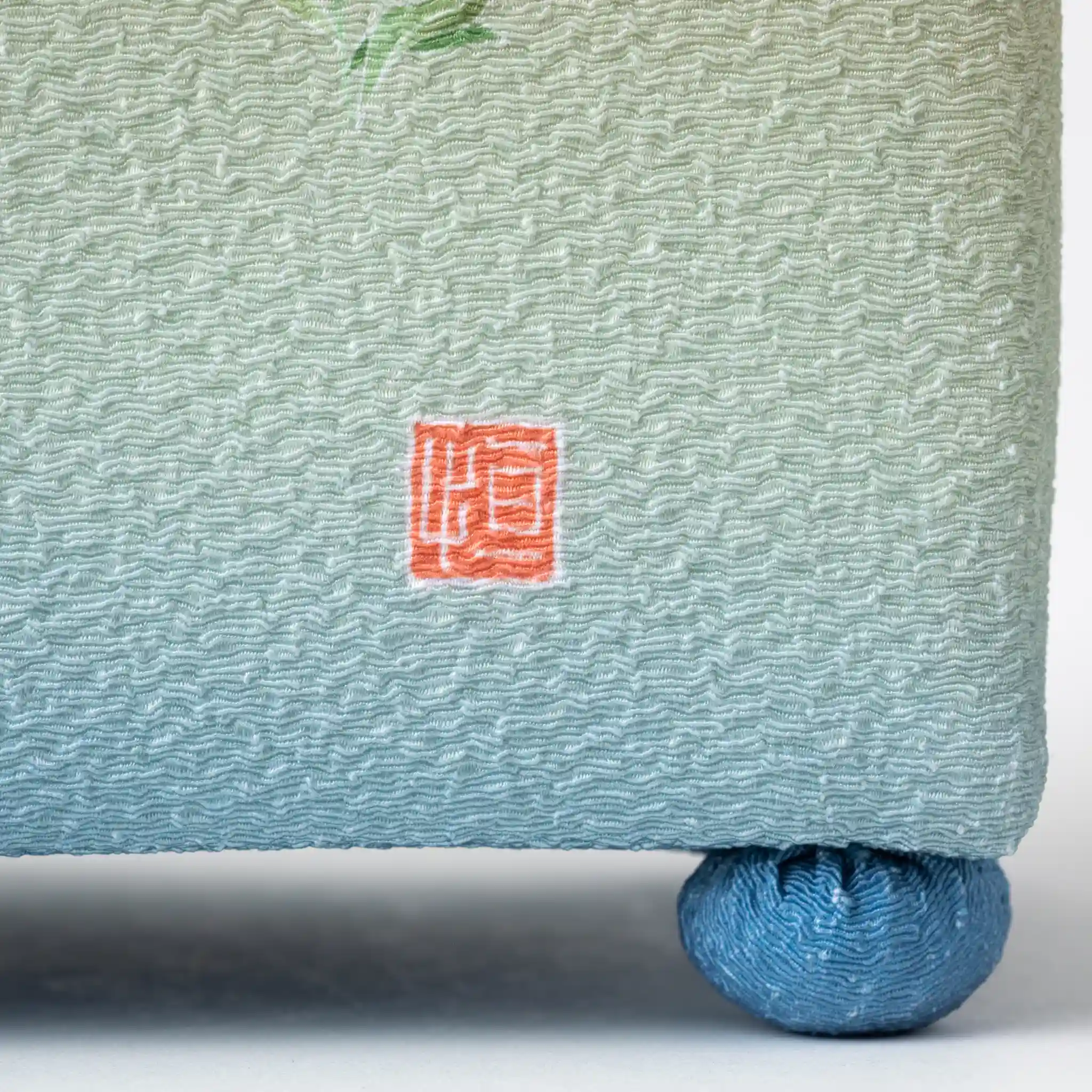 Kaga Yuzen Autumn Night Accessory Box - Image 7