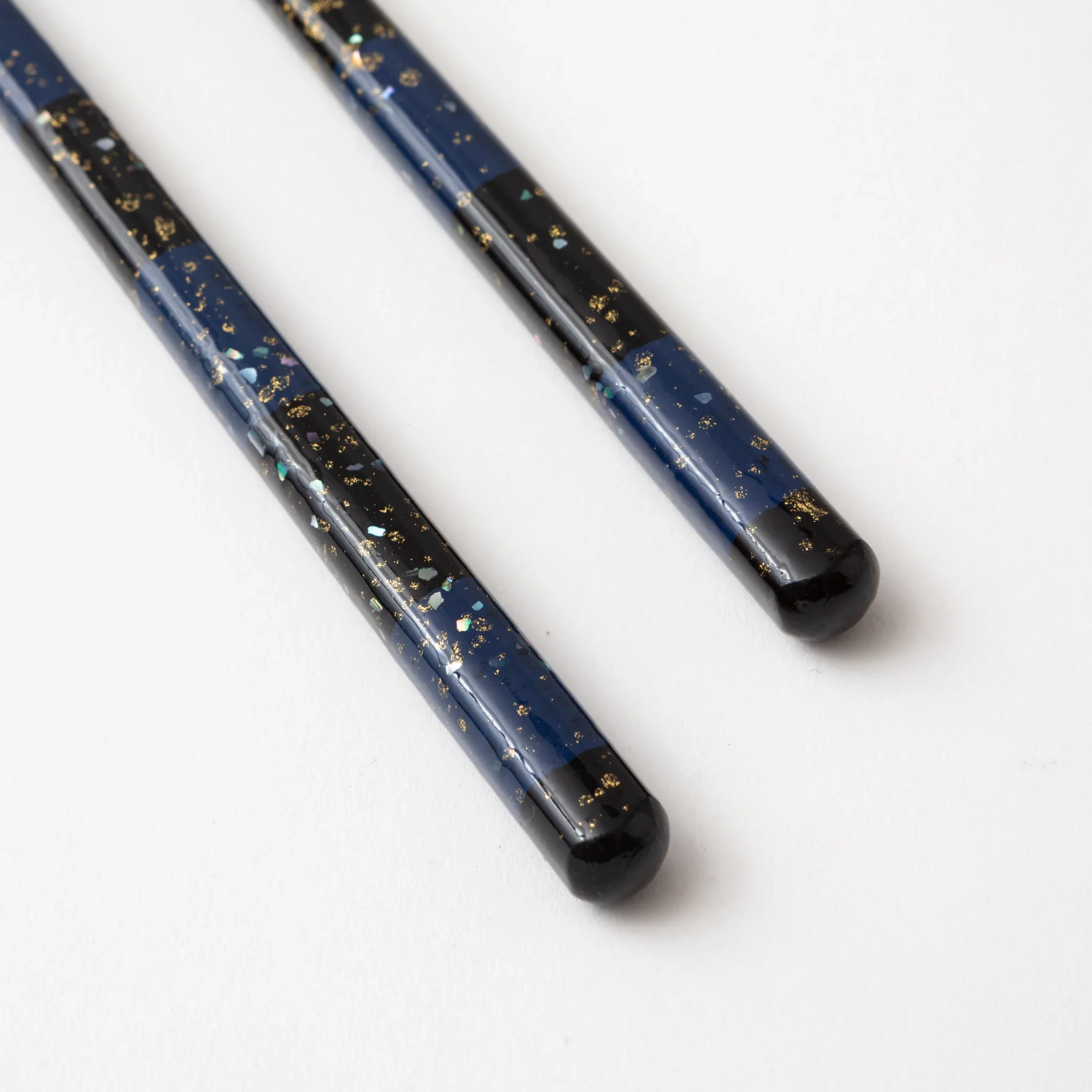Kaiunmo Chopsticks and Paulownia Gift Box - Image 3