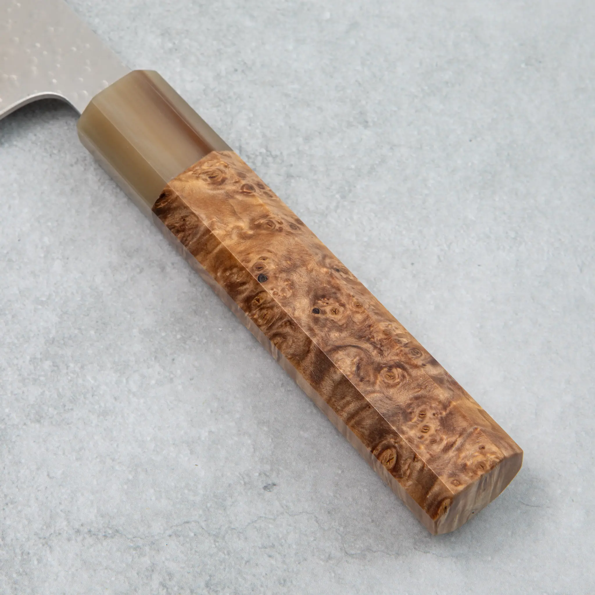Kamo Hamono VG10 Tsuchime Damascus Shizuku Santoku Knife - Image 3