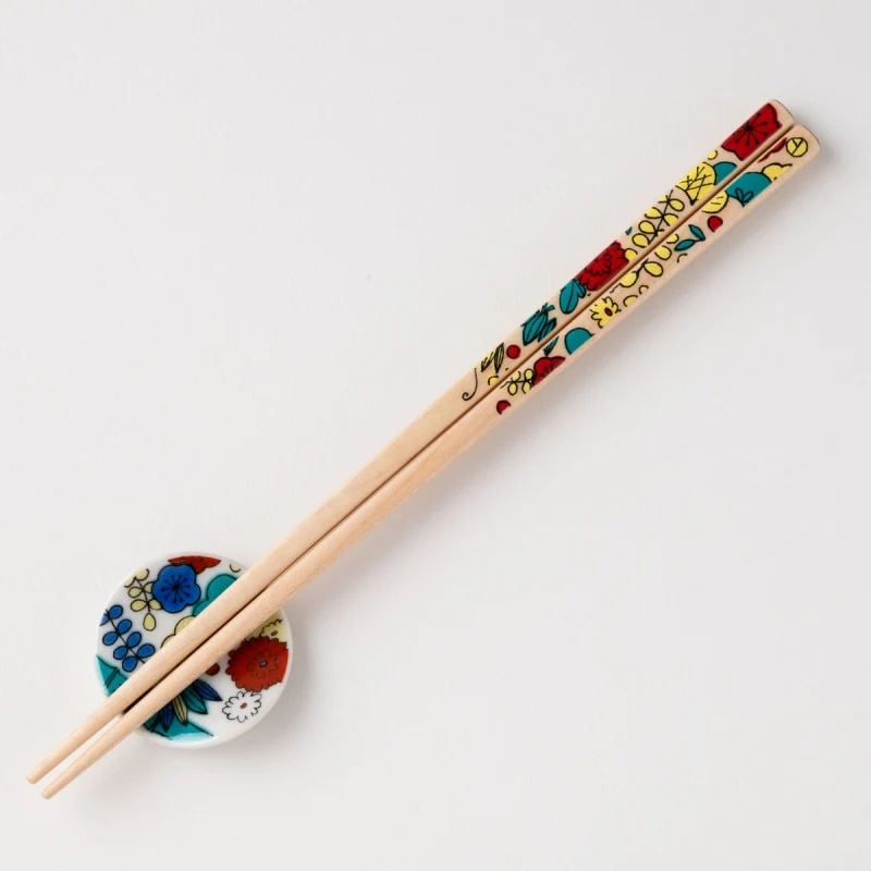 KUTANI SEAL Floral Chopsticks with Chopstick Rest (Flower Mix / Goshu) - Image 5