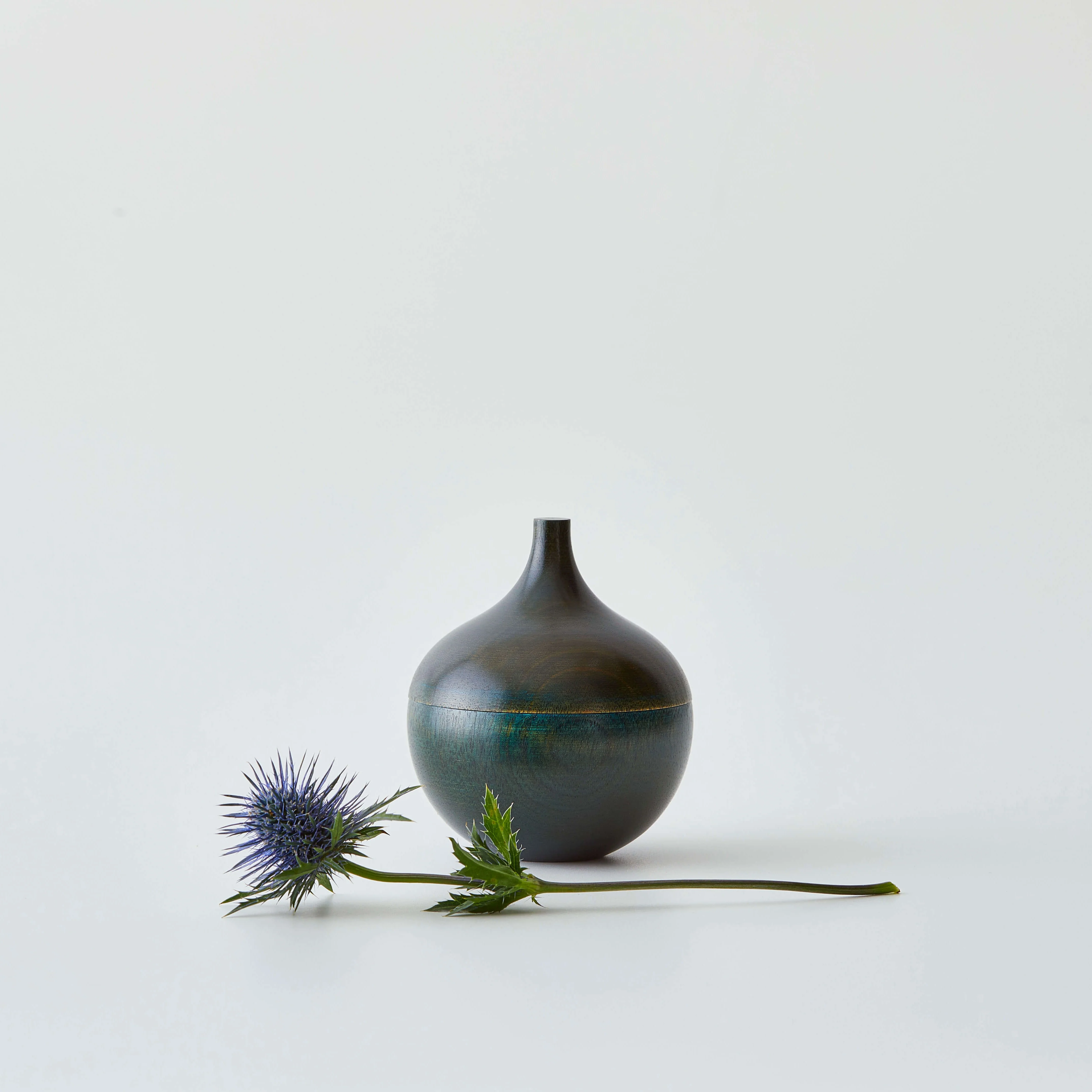 Kyukon Lidded Bowl - Image 4
