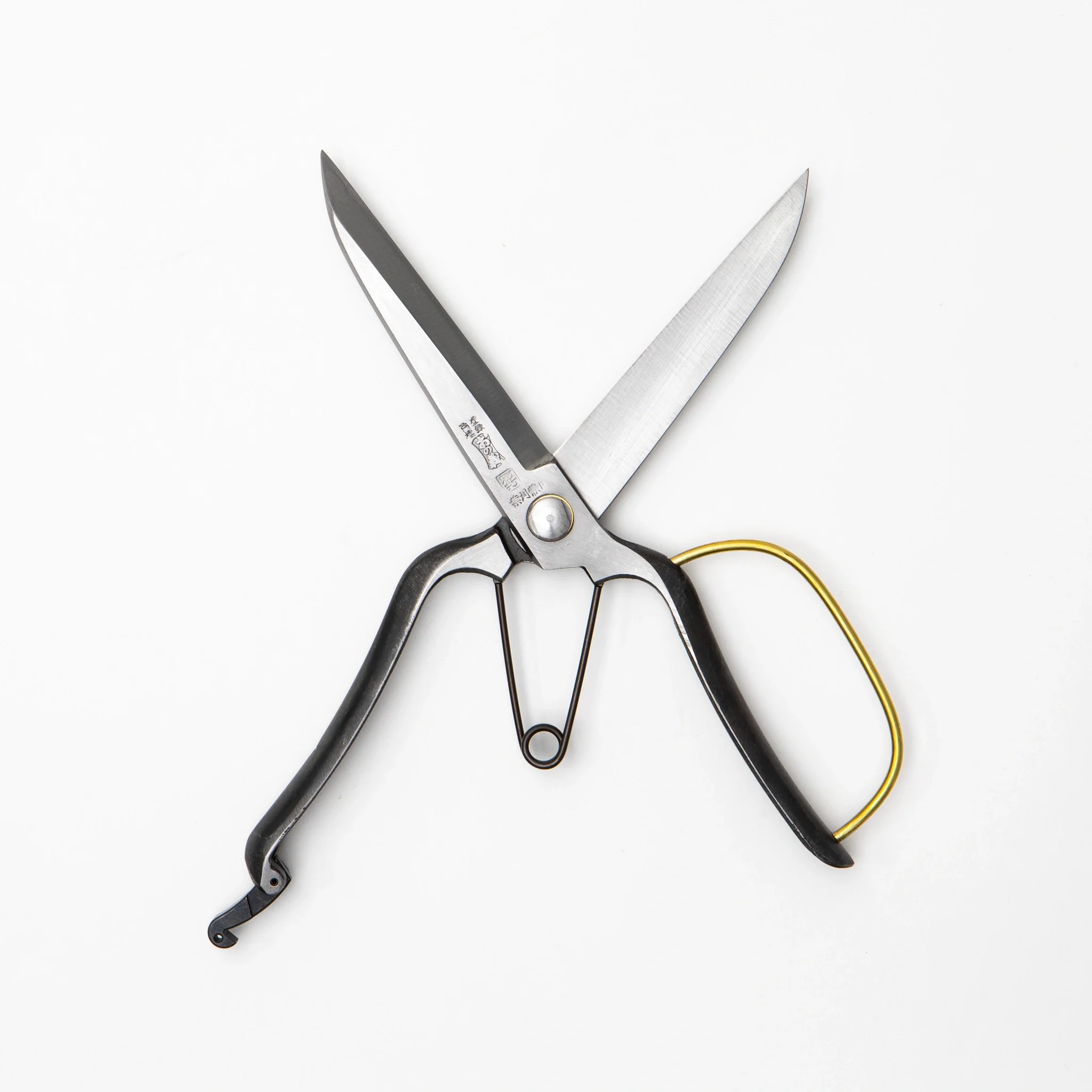 Onoyoshi Hamono One Hand Hedge Shears with Guard (Grip Cover) - Image 4
