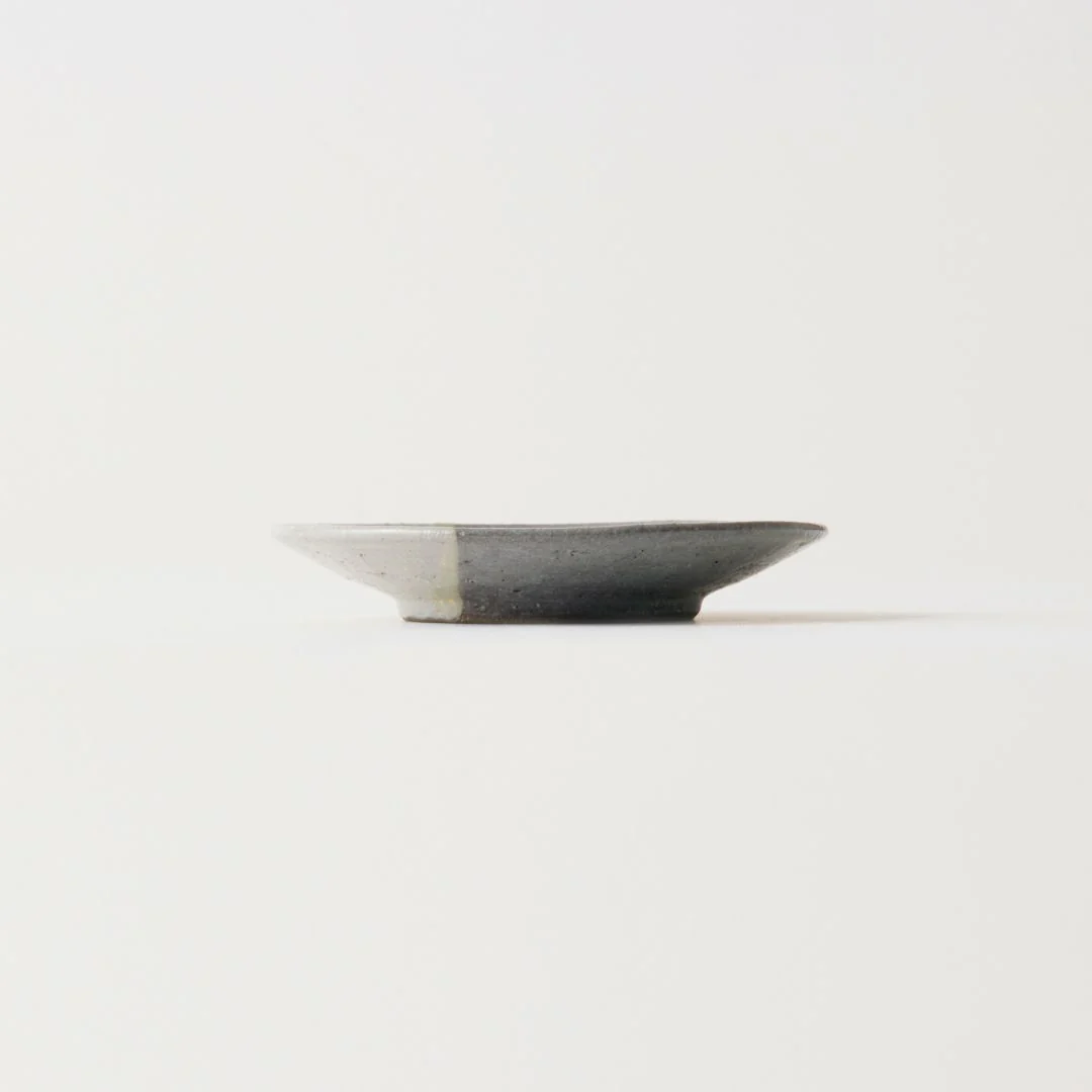 Shigaraki Mingei Small Komachinezu Plate - Image 4