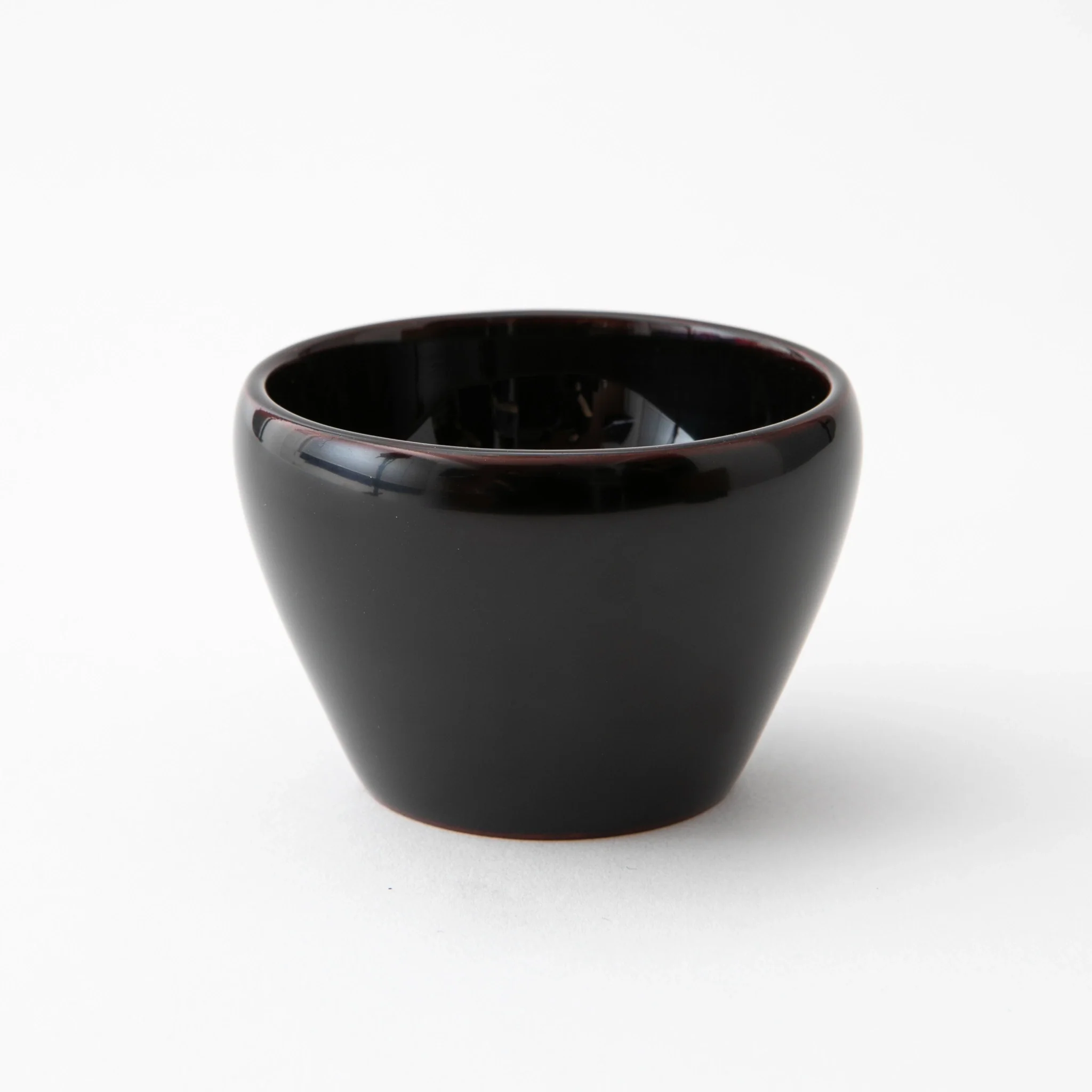 Swimming Pufferfish Wajima Lacquerware Sake Cup - Image 2
