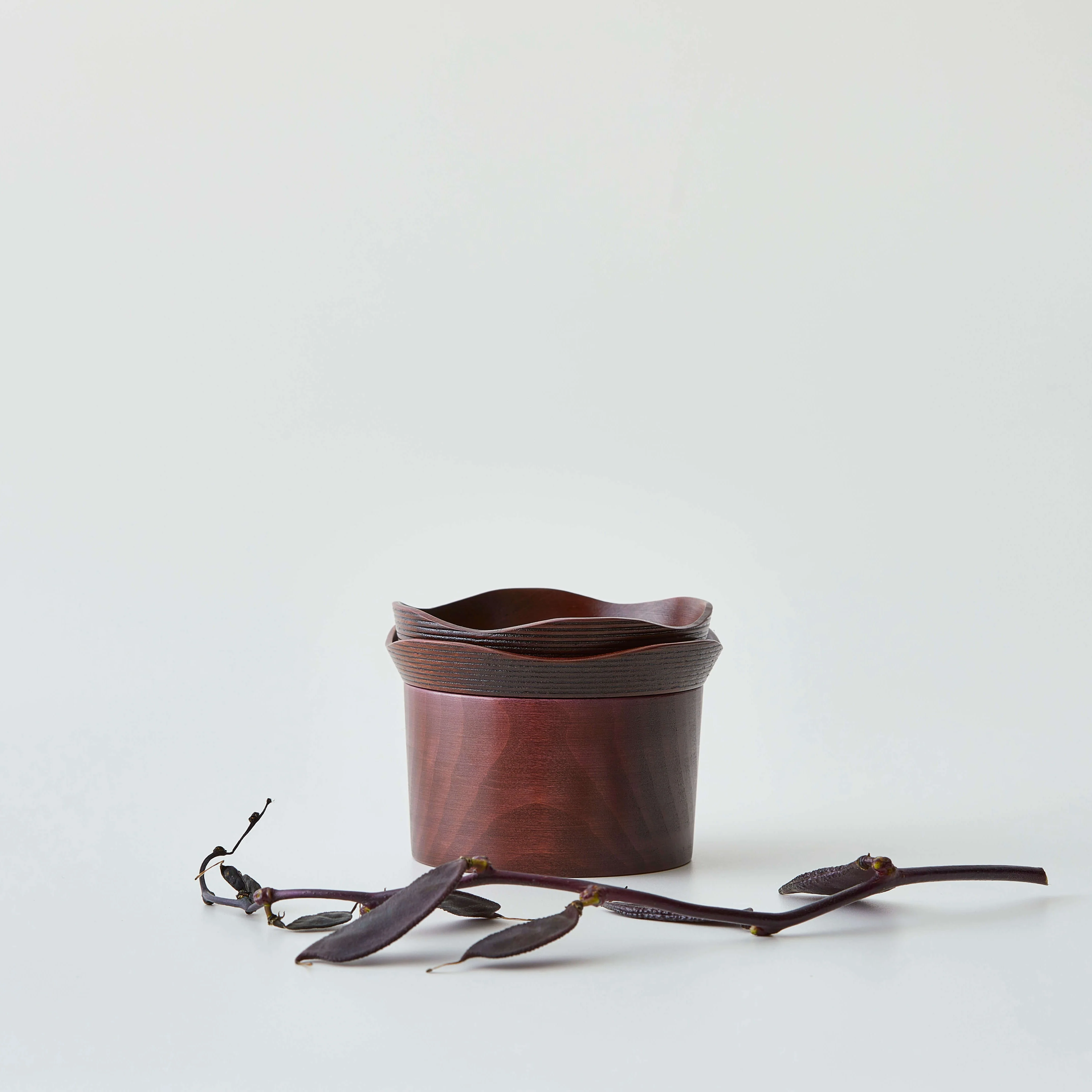 Yae Bowl and Plates Set - Image 3