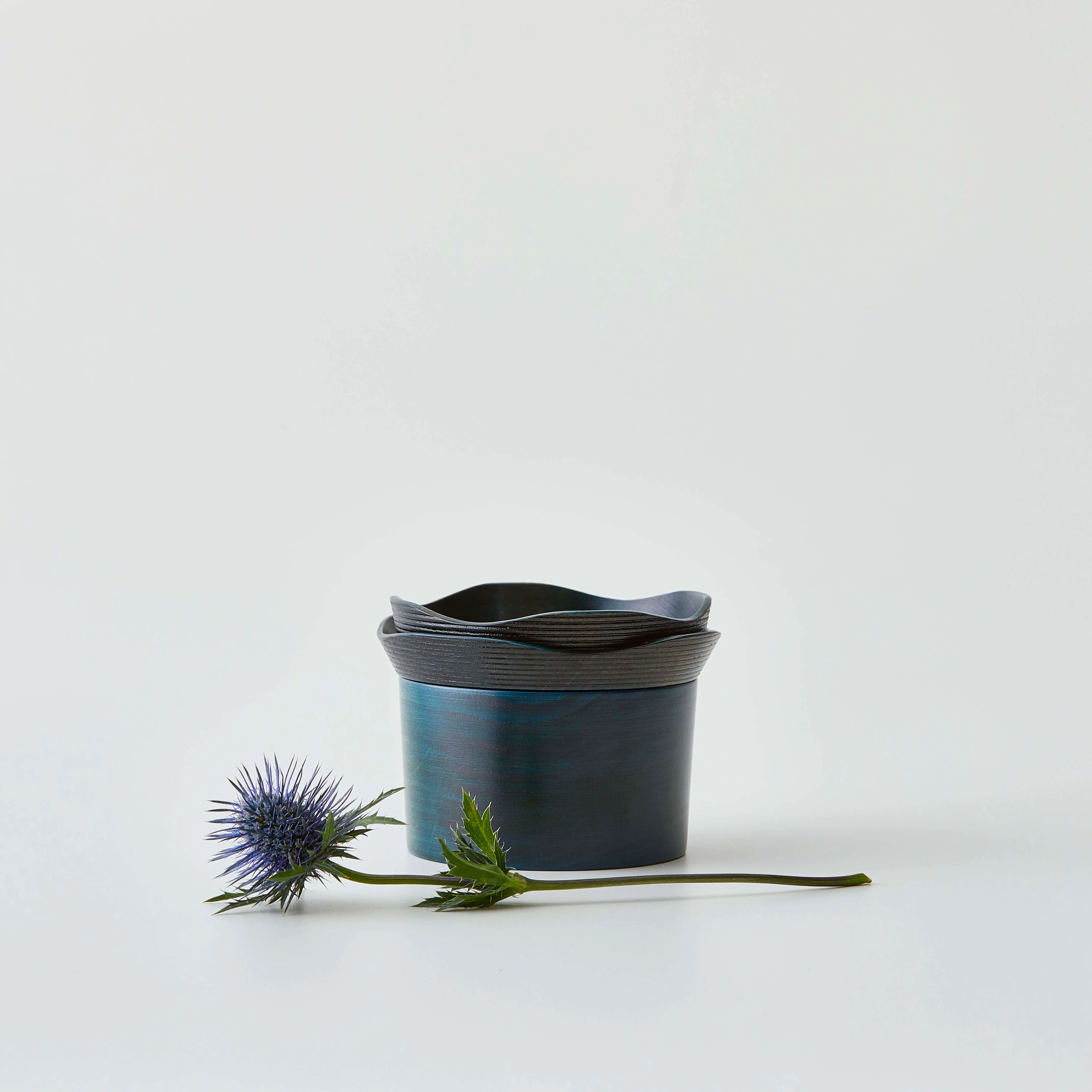 Yae Bowl and Plates Set - Image 7